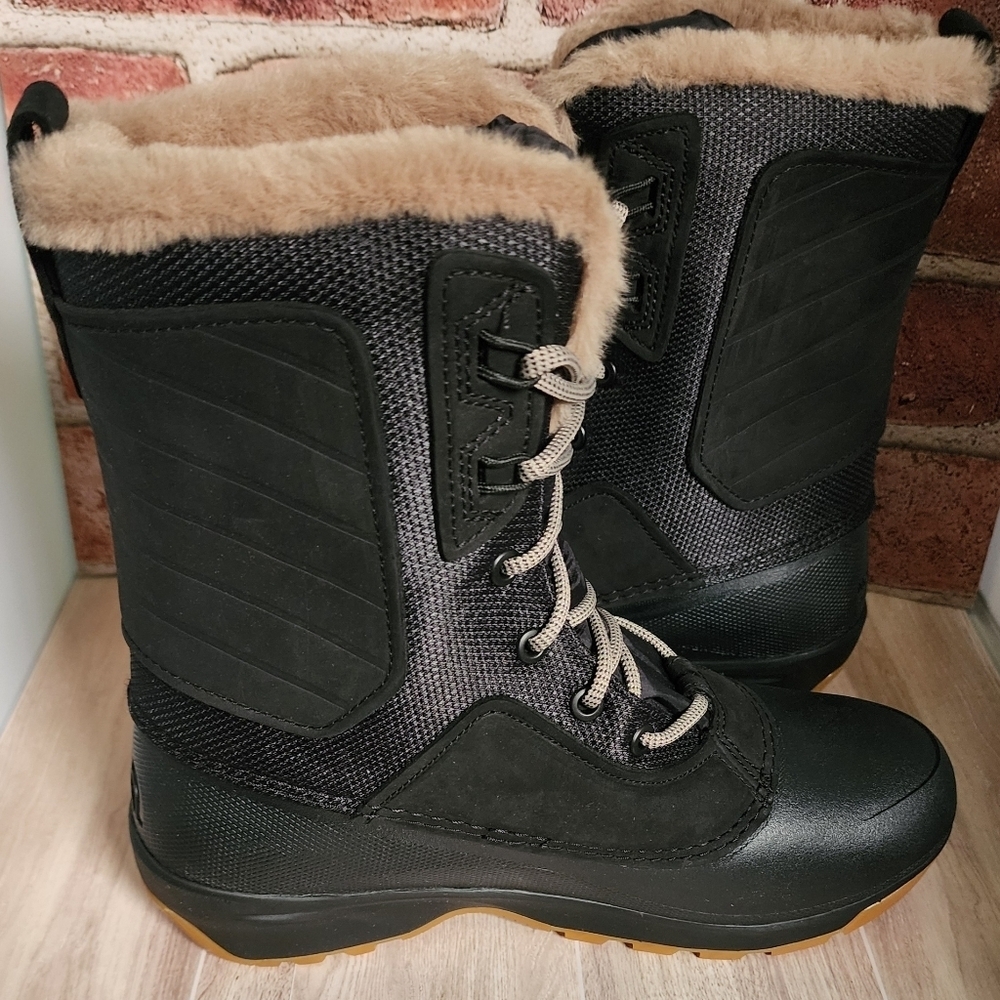 The North Face Women's Shellista IV Mid Lace Waterproof Insulated Winter Boots